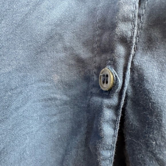 Xirena Size Large Blue Woven Cotton Collared Button Front Blaine Top - Picture 4 of 9